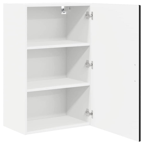 Schwarzer Küchenschrank mit Regal