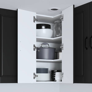 Schwarzer Küchenschrank mit Regal