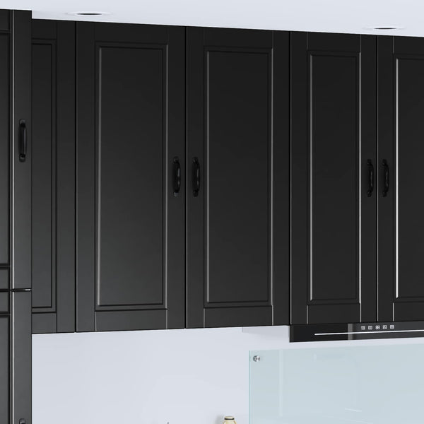Schwarzer Küchenschrank mit Regal