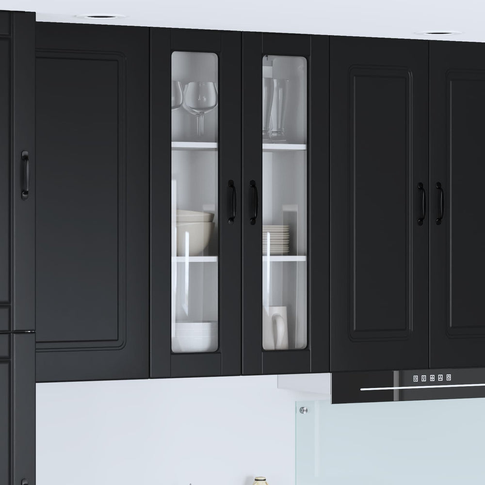 Schwarzer Küchenschrank mit Regal