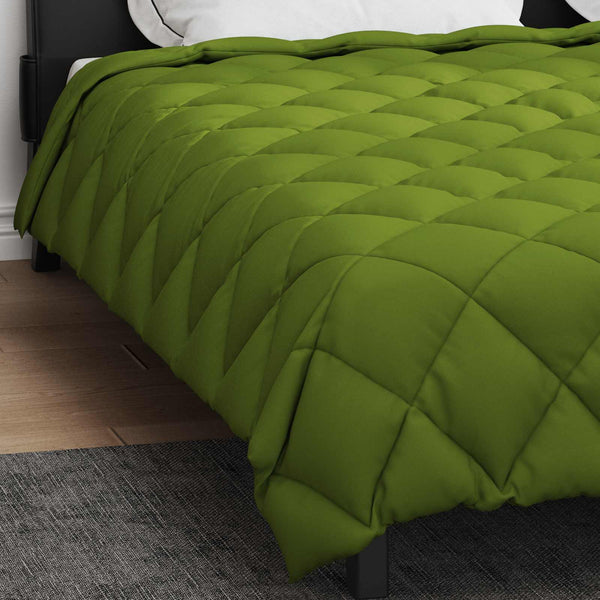 Grüne Winterbettdecke 200x200 cm Mikrofaser