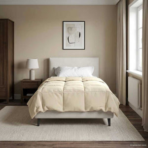 Gepolsterte Ganzjahresbettdecke Creme 140x220 cm