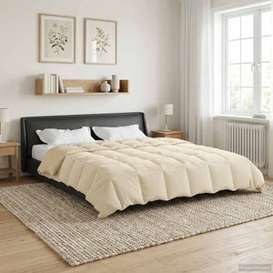 Creme Winterbettdecke 200x200 cm Mikrofaser