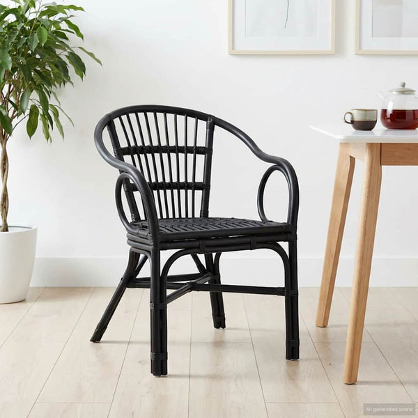 Schwarzer Stapelstuhl Rattan